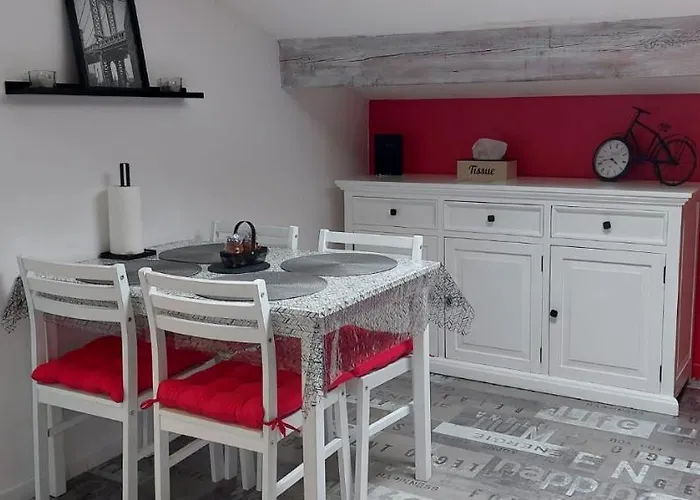 Avec Terrasse Privatisee Apartament *